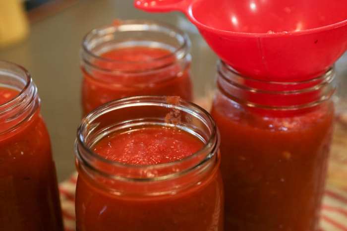 Best tomato sauce canning recipe